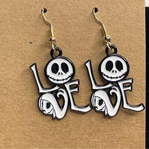NWOT Skeleton love hook earrings